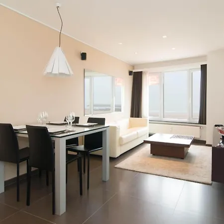 Apartamento Pretty With Balcony *