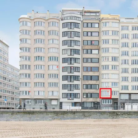 Pretty With Balcony Apartment *